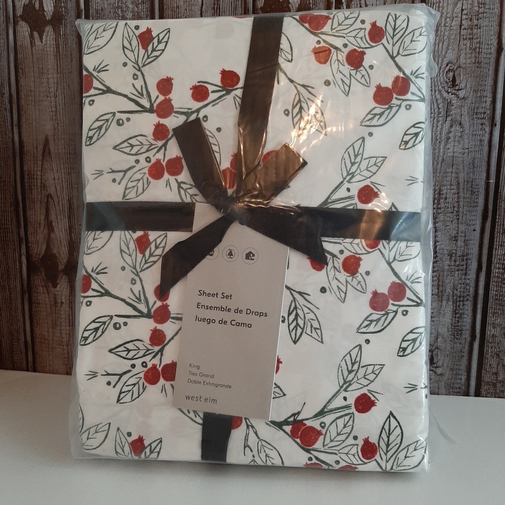 West Elm Pomegranate Percale King Sheet Set